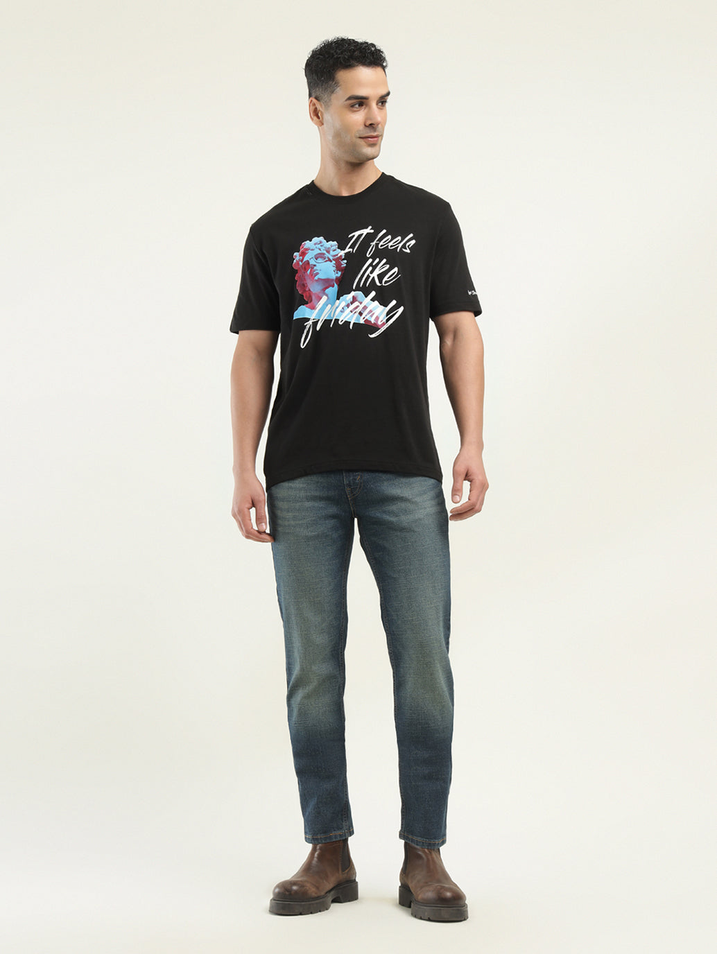 Men's Graphic Print Crew Neck T-shirt - ModelFront View