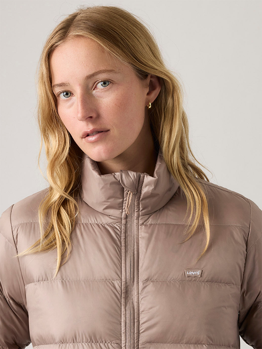 Women's Down Packable Jacket - Detail View