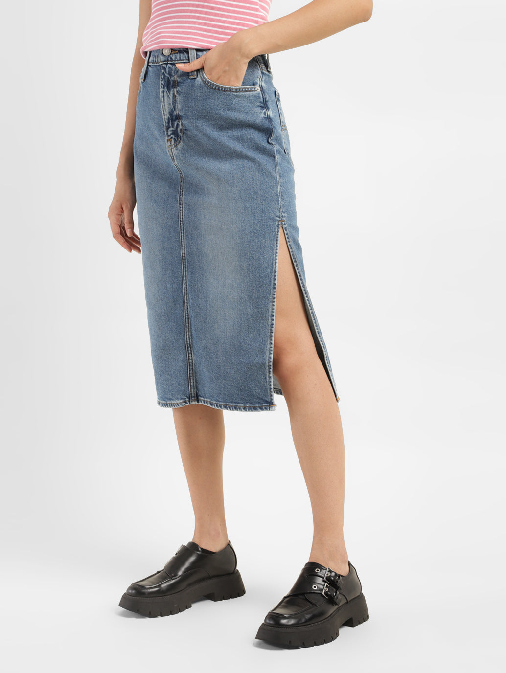 Women's Mid Rise Blue Solid Skirt - d3921cf5-d6ba-4871-a10b-2616d485cd80 View
