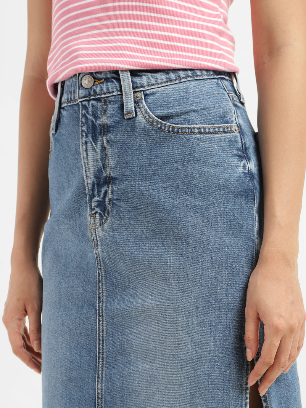 Women's Mid Rise Blue Solid Skirt - FrontDetails View