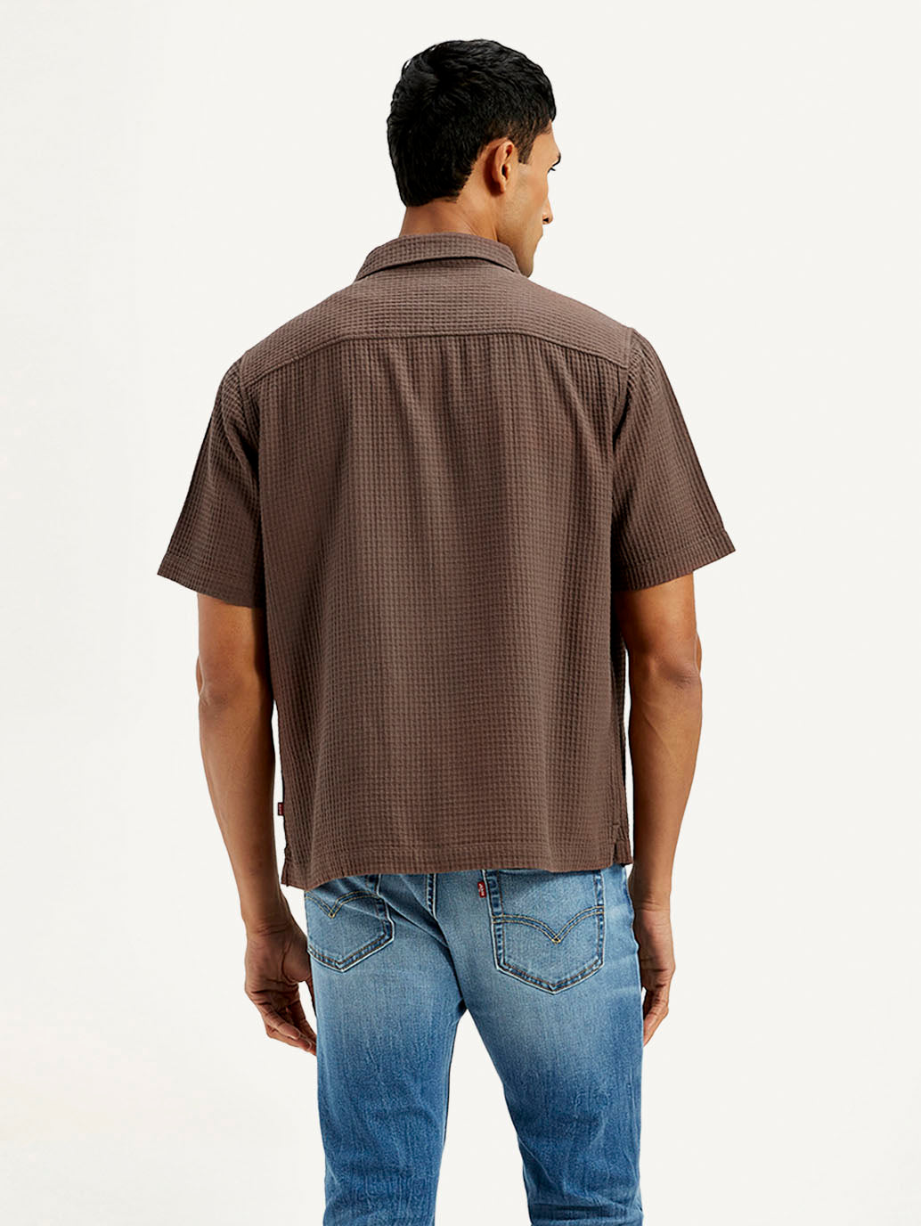 Men's Resort Collar Textured Relaxed Fit Shirt - Back View