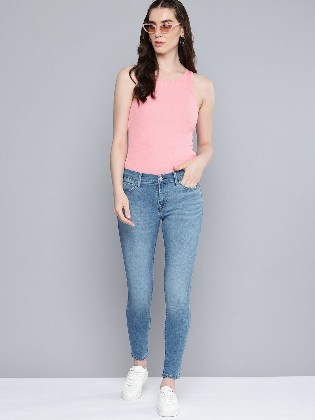 Women's 710 Blue Skinny Fit Mid Rise Jeans - b6d5915be10a2639cfd4bff8ed7a61b8 View