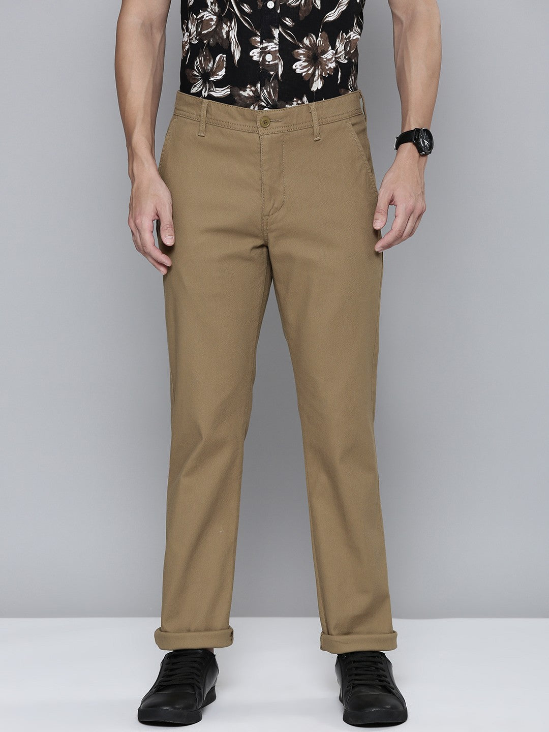 Men's Brown Slim Fit Chinos - b8575dc5-415c-453a-9f5d-8dc771f459ce1743487812150-Levis-Men-Slim-Fit-Chinos-Trousers-6831743487811479-1 View