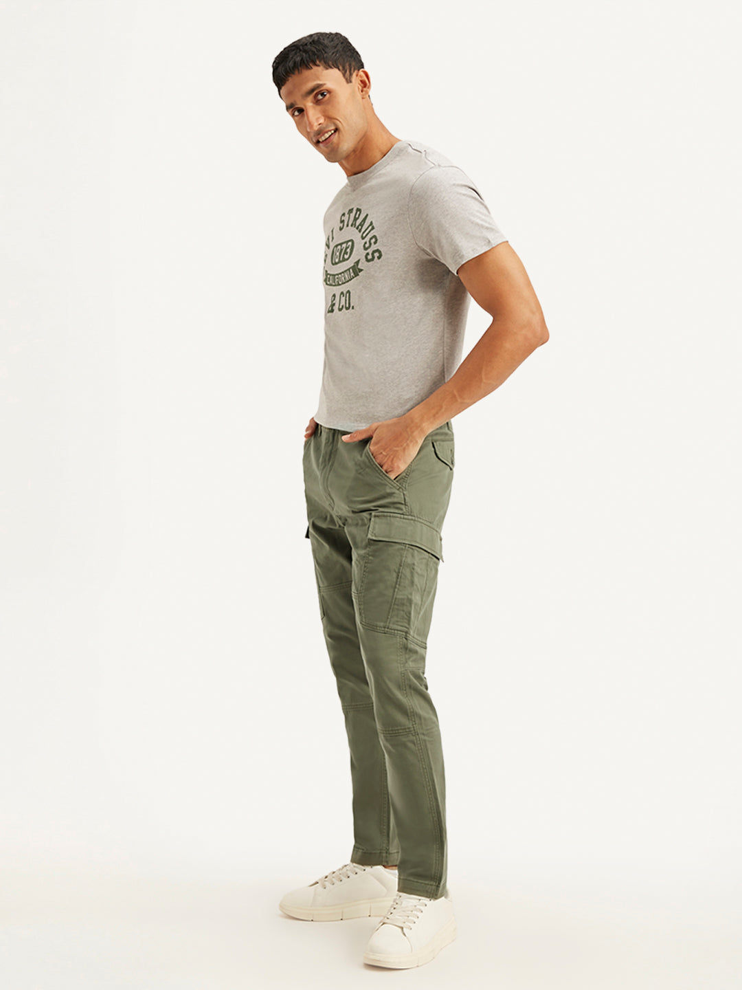 Men's Olive Relaxed Fit Cargo Trousers - b22d8fad-e3fe-4b63-9452-ef8959137108 View