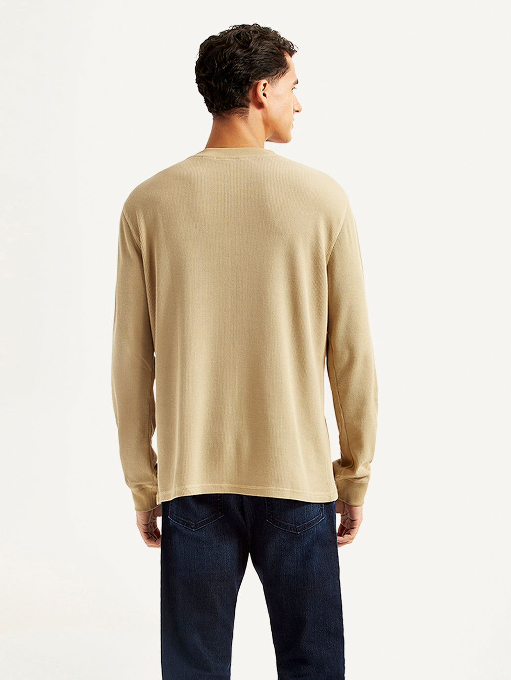 Men's Solid Slim Fit T-shirt - Back View