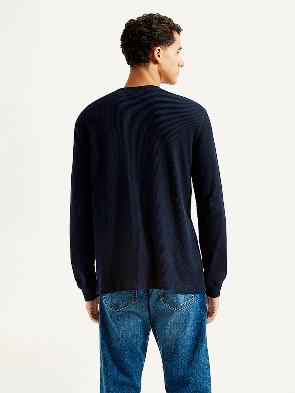Men's Solid Slim Fit T-shirt - Back View