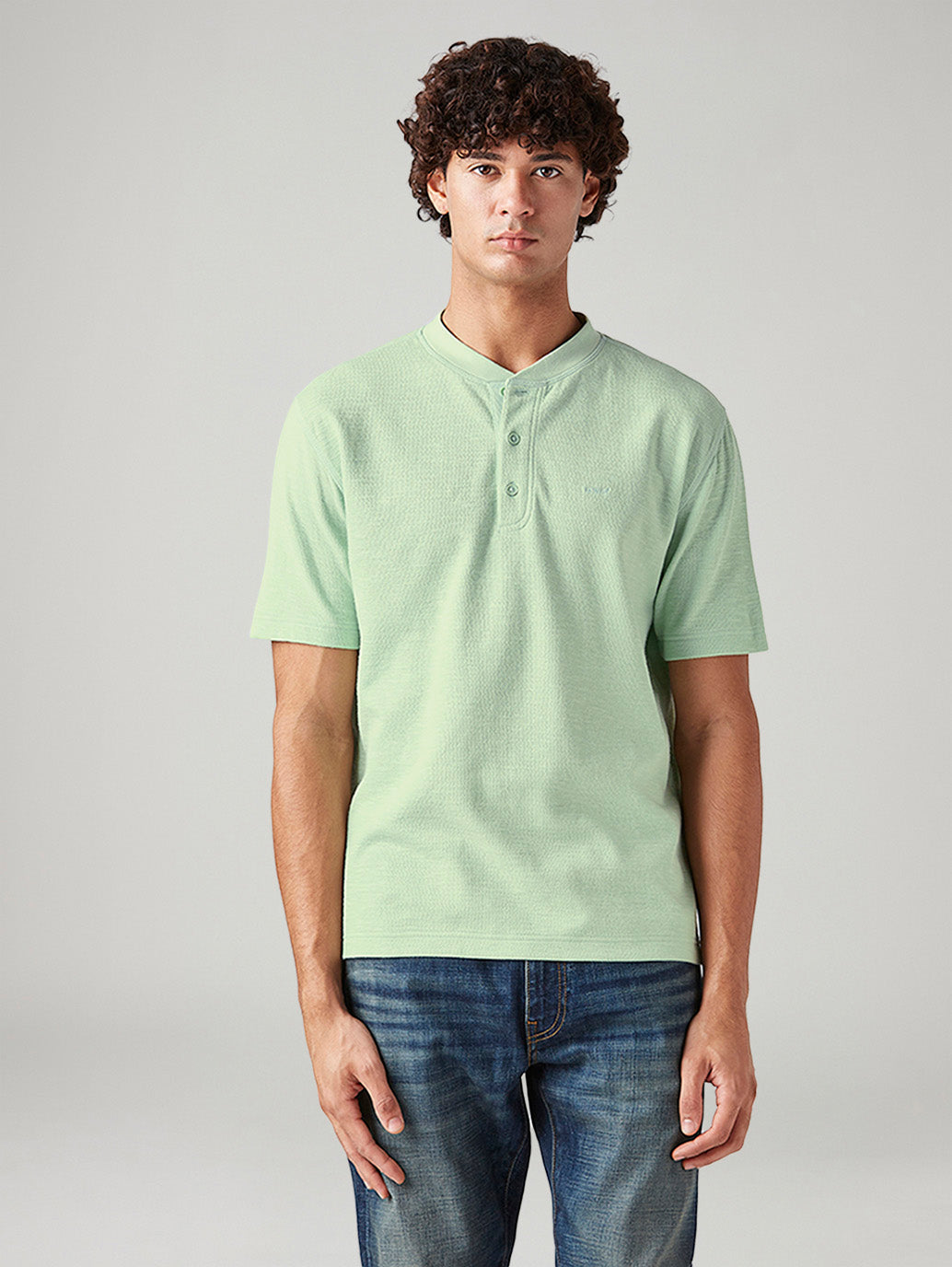 Men's Solid Regular Fit Ribbed T-Shirt - Front View