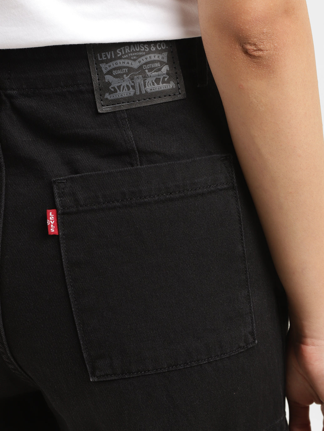 Women's High Rise Black Loose Fit Cargo Jeans - BackDetails View