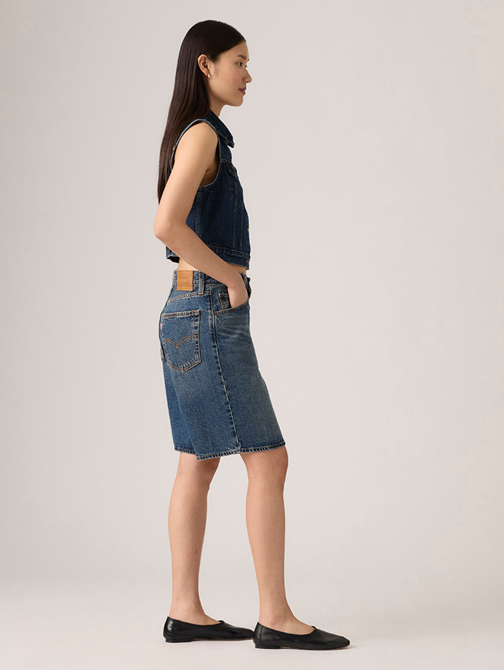Women's Tinted Mid Rise Dark Indigo Baggy Fit Shorts - Side View