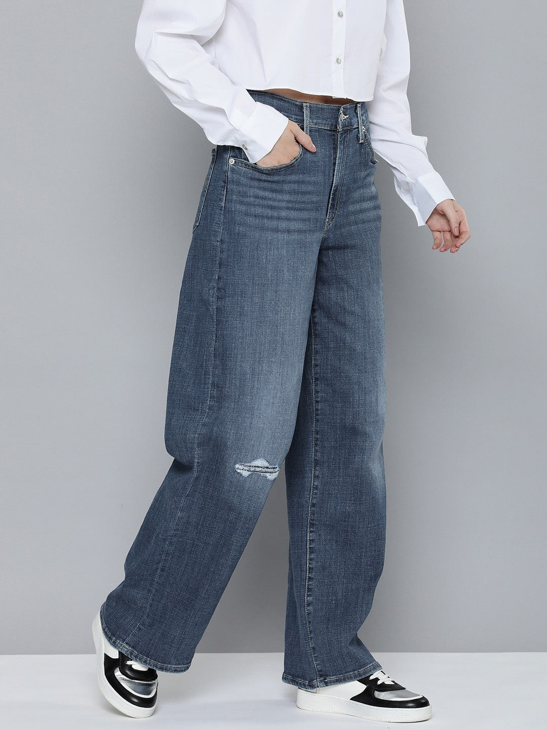 Women's Blue Wide Leg Fit High Rise Jeans - 2 View