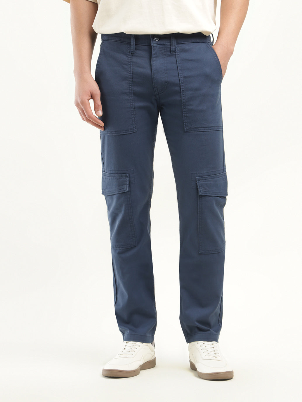 Men's 511 Slim Fit Navy Cargo Trousers - Detail View