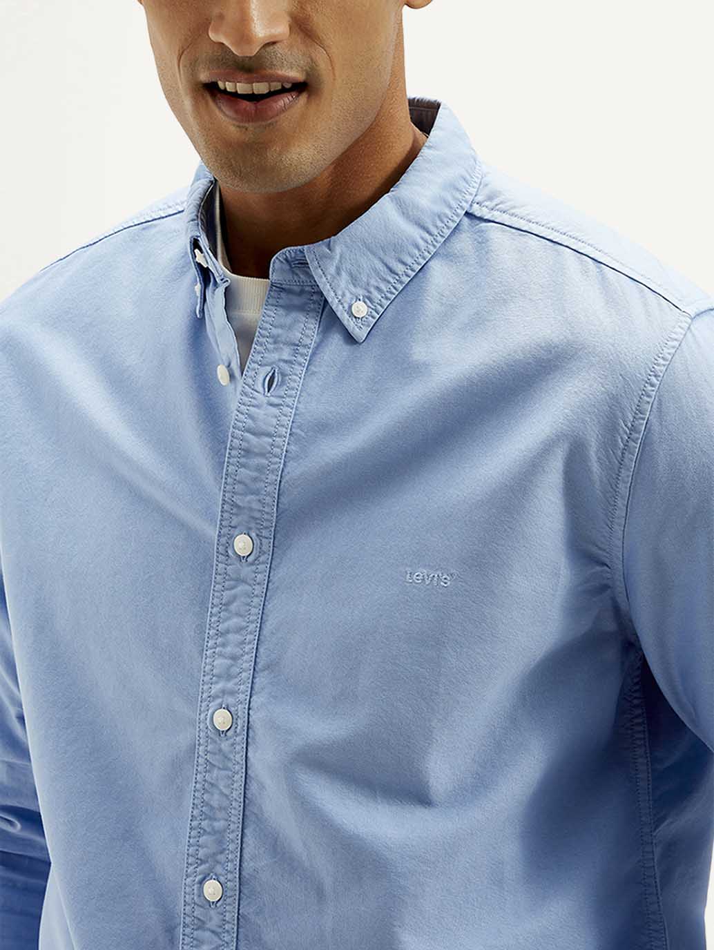 Men's Solid Dyed Slim Fit Shirt - Detail View