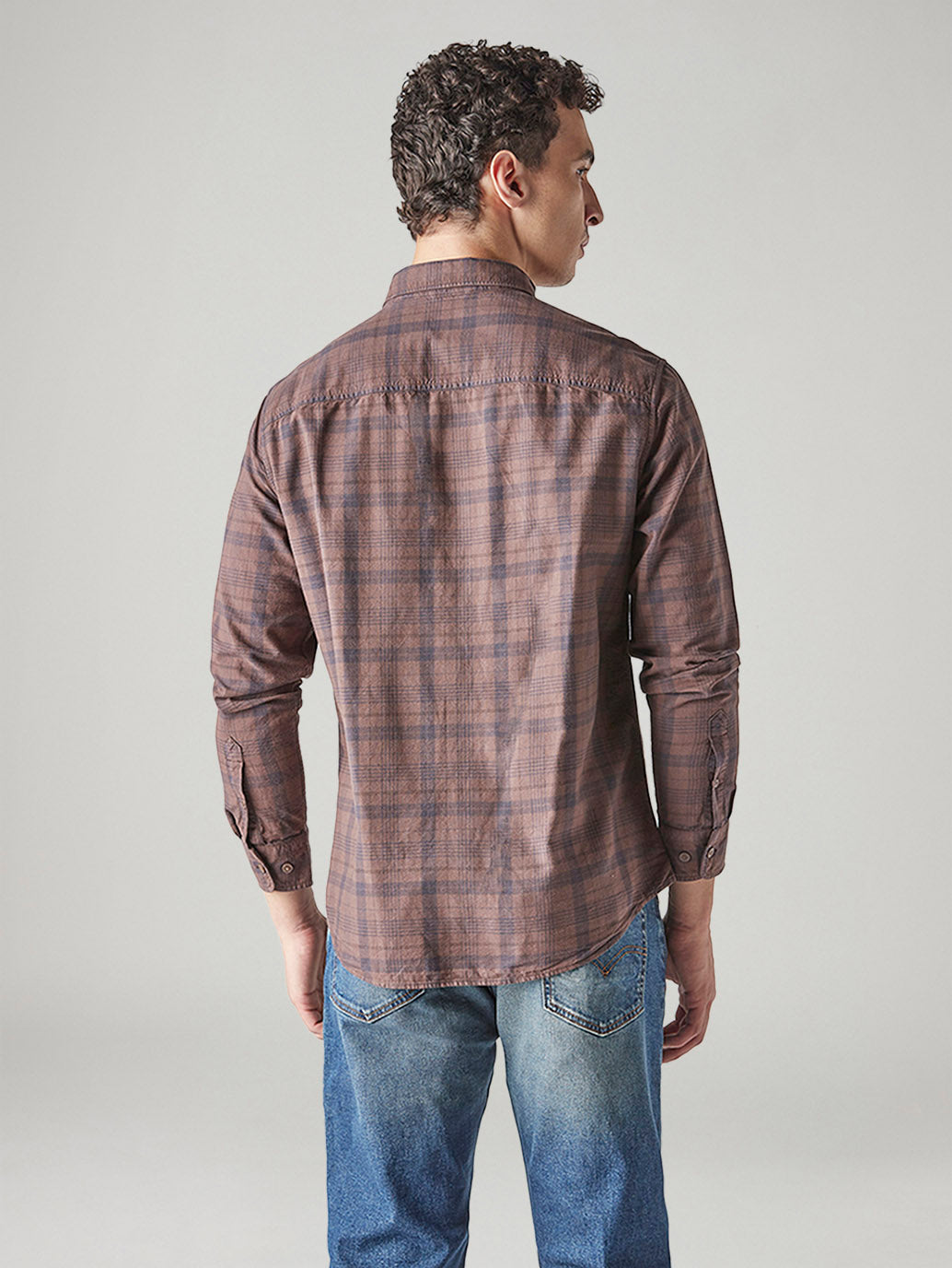 Men's Checkered Slim Fit Overdyed Oxford Shirt - Back View
