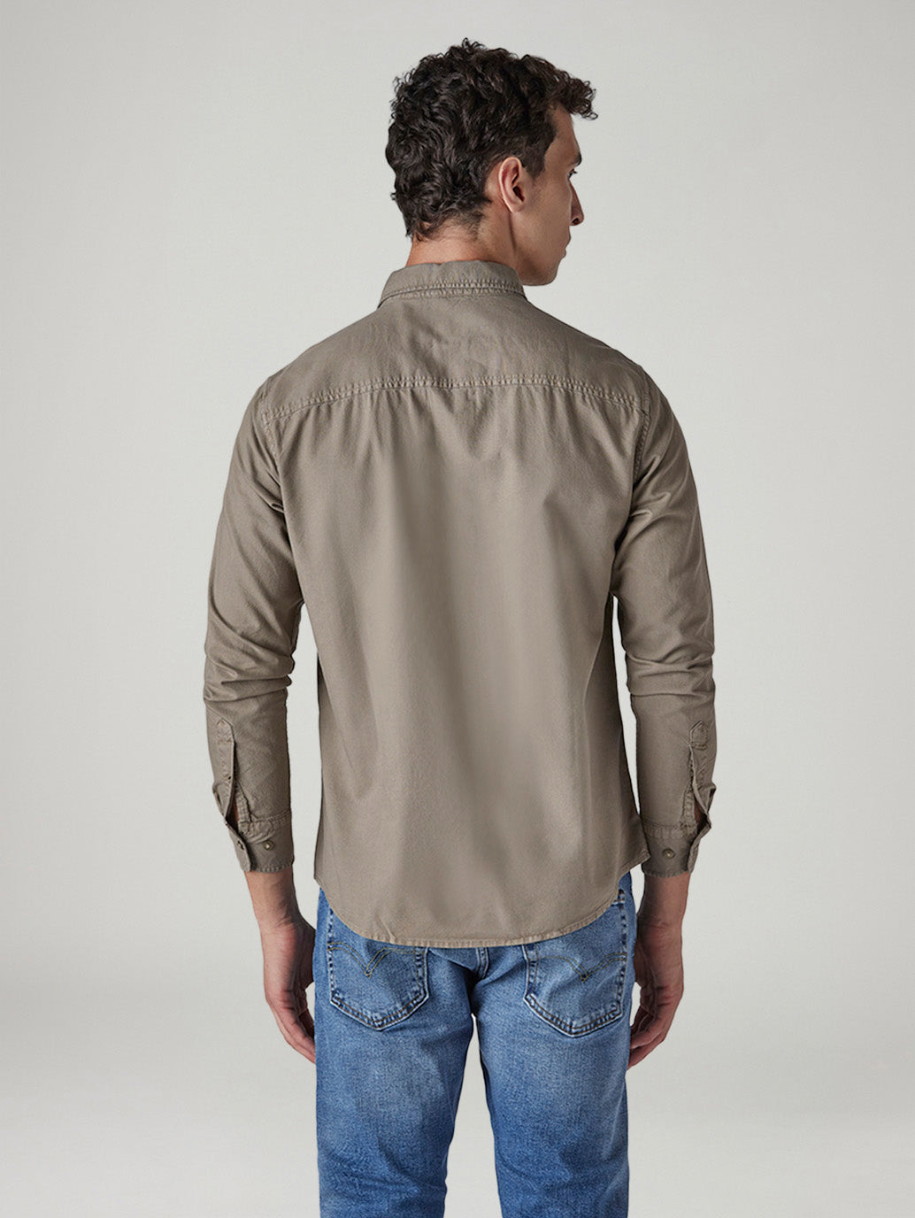 Men's Solid Slim Fit Oxford Shirt - Back View
