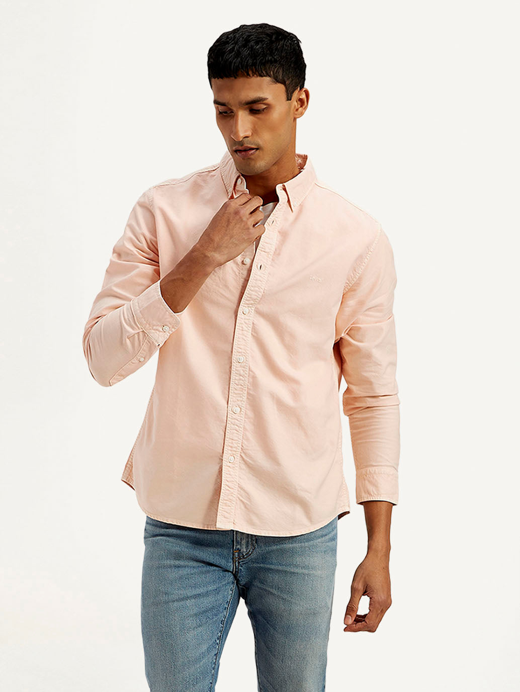 Men's Solid Dyed Slim Fit Shirt - Front View