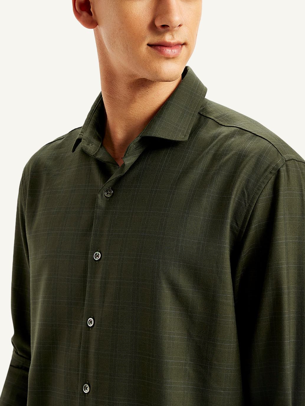 Men's Redloop Checkered Spread Collar Shirt - Detail View