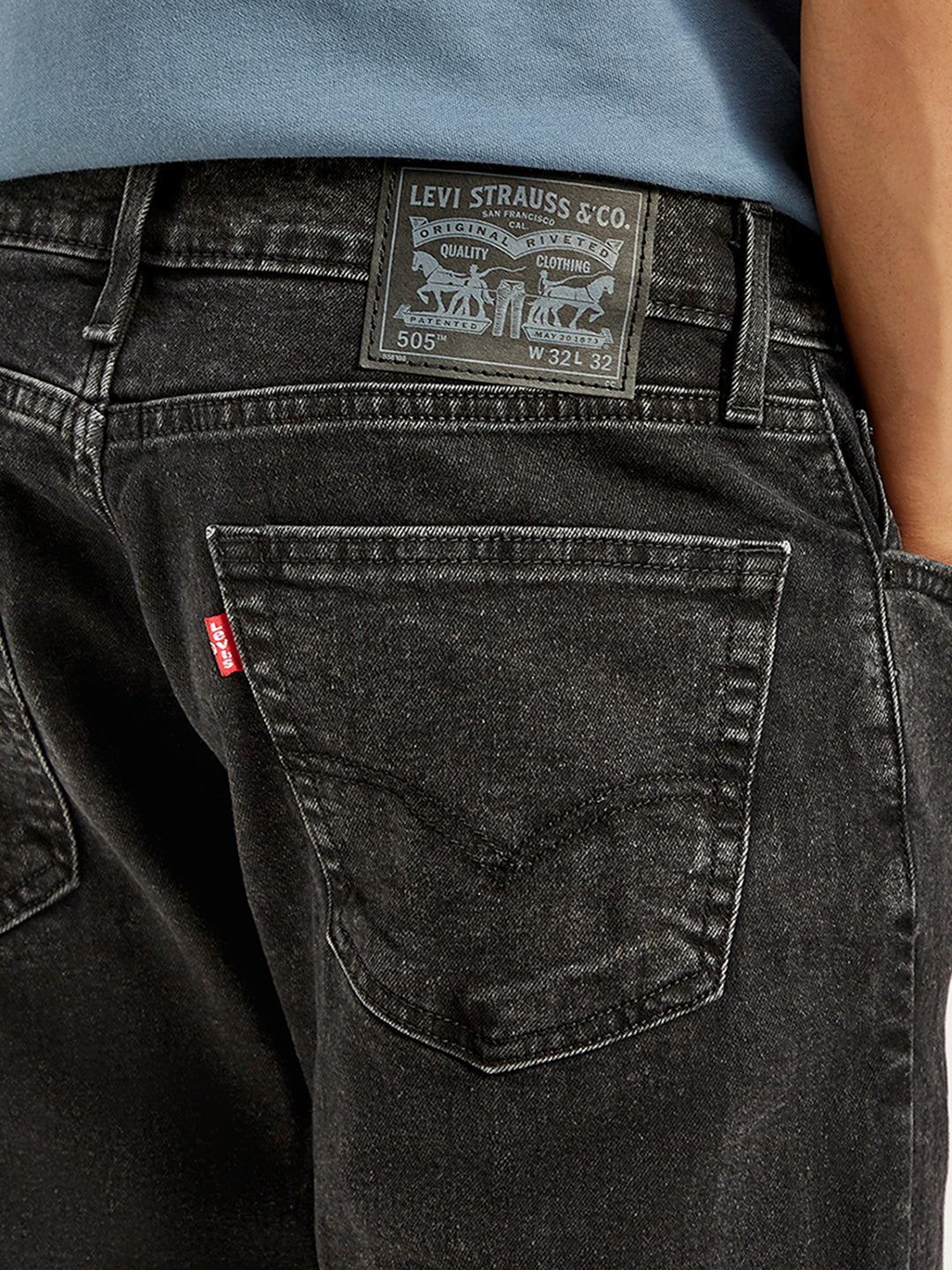 Men's 505 Black Straight Fit Mid Rise Jeans - 20 View