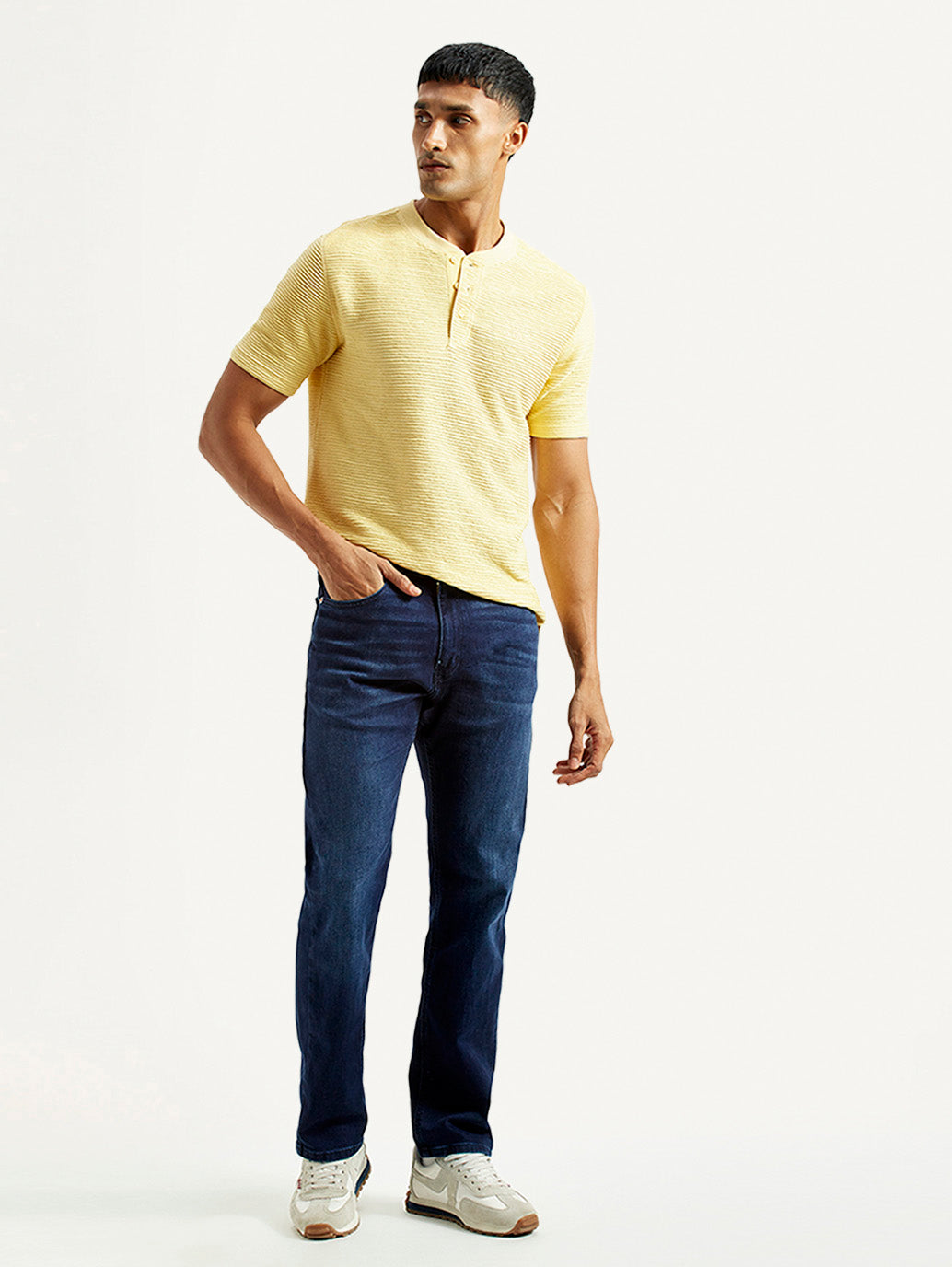 Men's 505 Dark Blue Straight Fit Mid Rise Jeans - Styleshot View