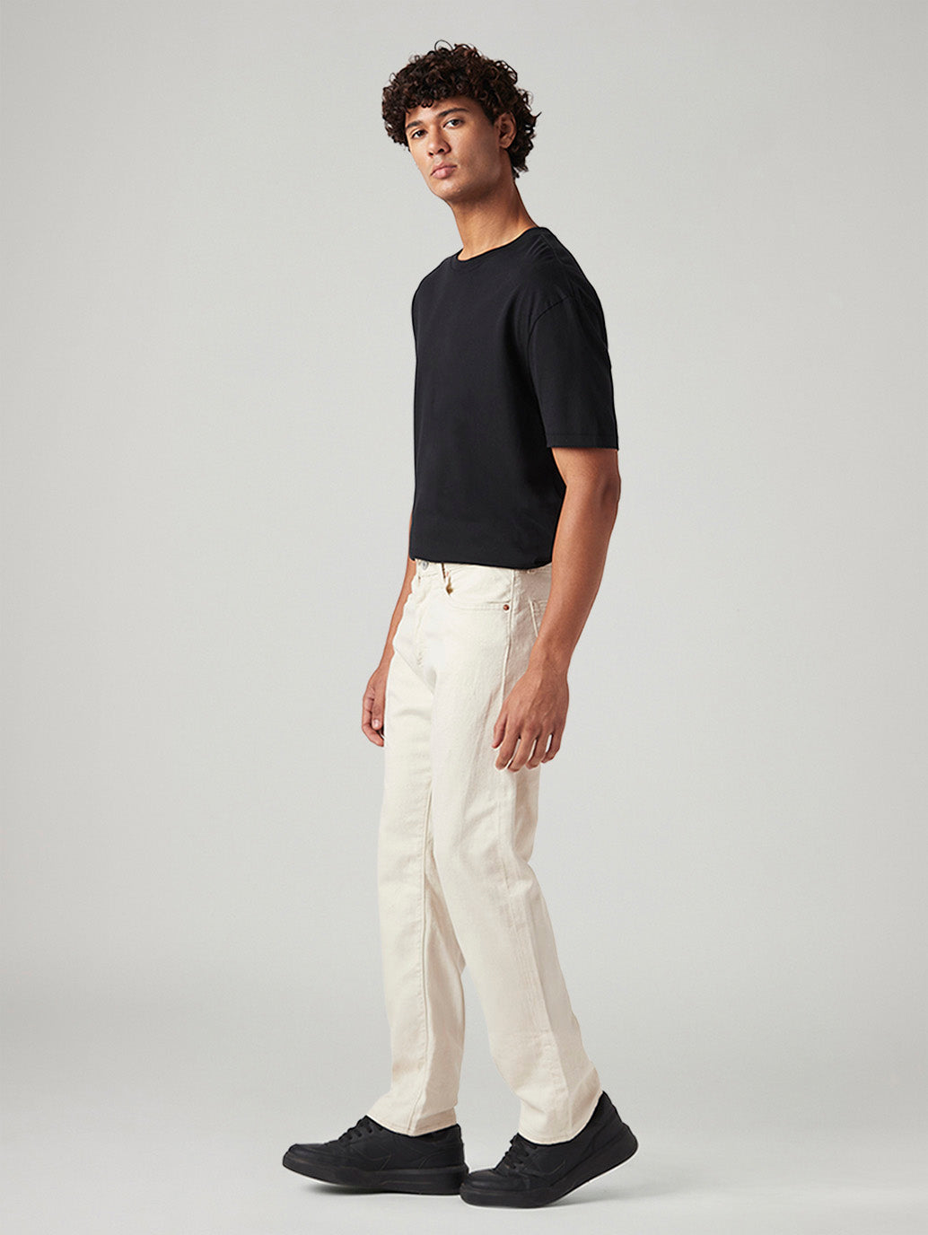 Men's 505 Cream Straight Fit Mid Rise Linen Jeans - Side View