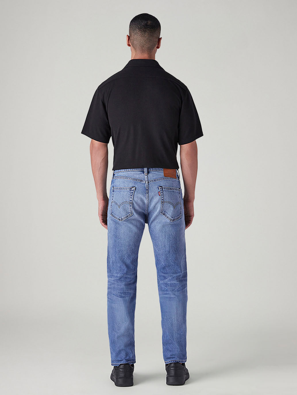 Men's 505 Blue Straight Fit Mid Rise Linen Selvedge Jeans - Back View