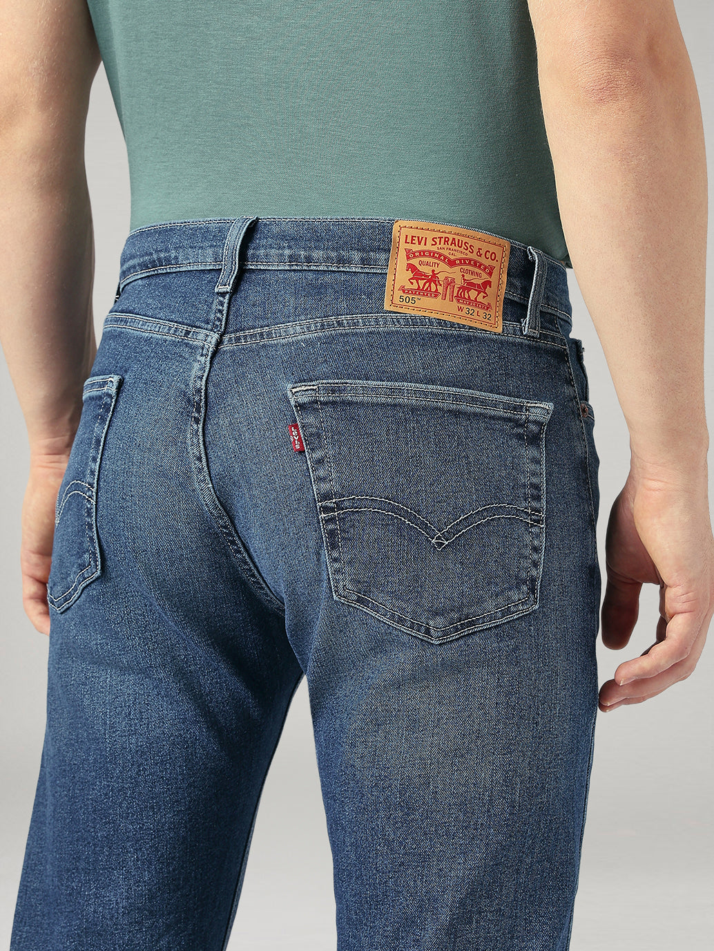 Men's 505 Dark Blue Straight Fit Mid Rise Jeans - Detail View