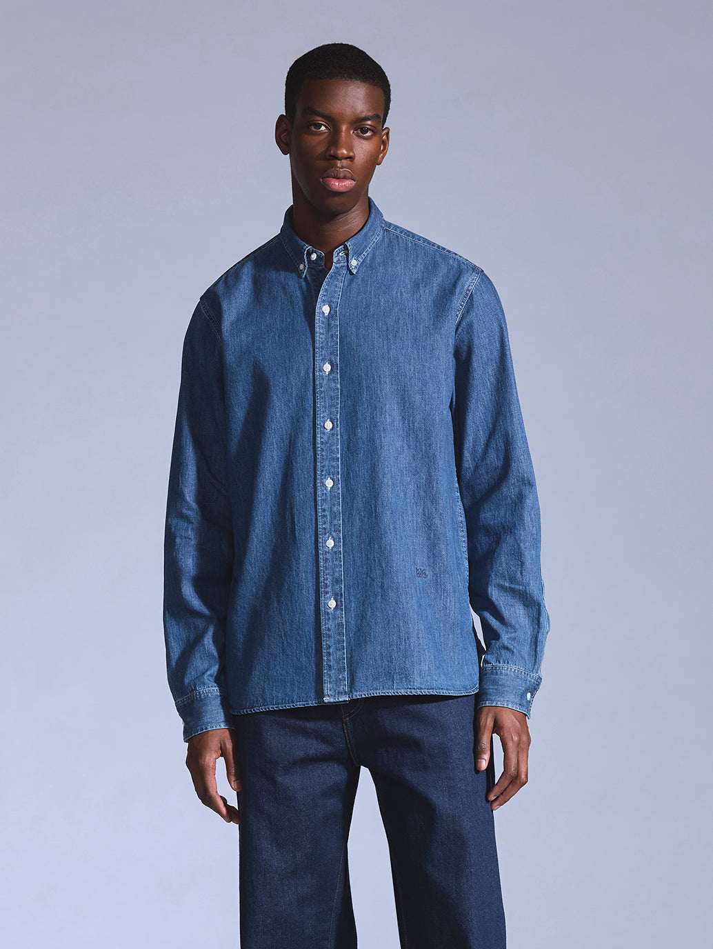 Men's Textured Relaxed Fit Shirt - Front View