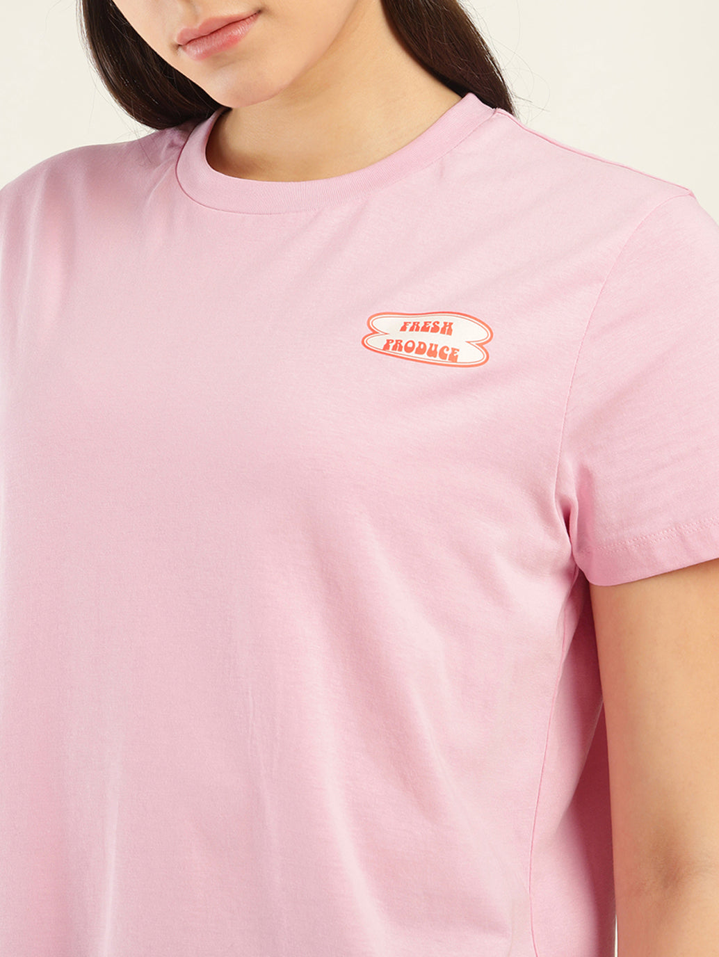 Women's Graphic Relaxed Fit T-Shirt - Detail View