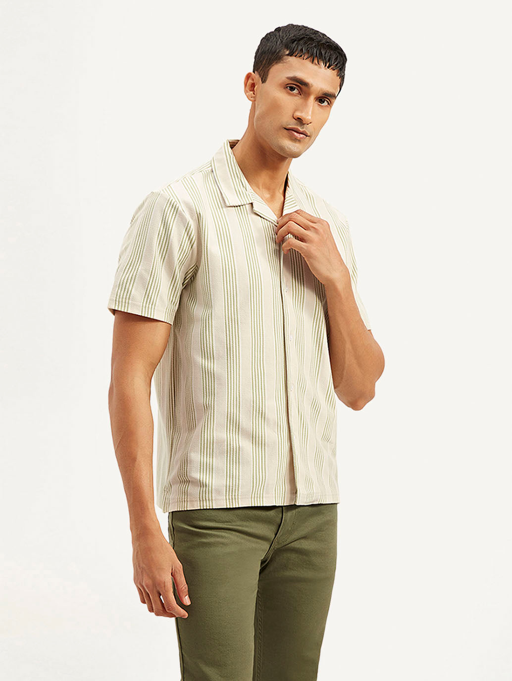 Men's Resort Collar Striped Relaxed Fit Camp Shirt - Side View
