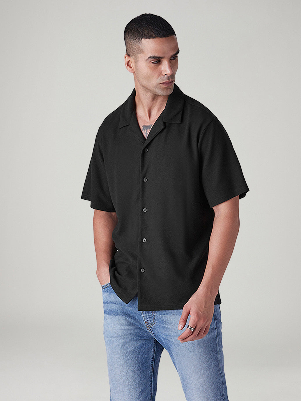 Men's Solid Relaxed Fit Resort Collar Shirt