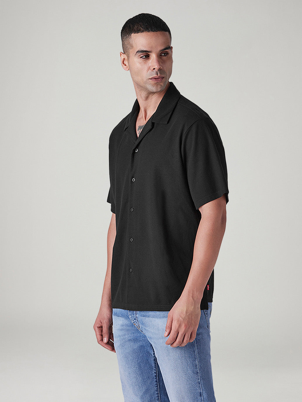Men's Solid Relaxed Fit Resort Collar Shirt - Side View