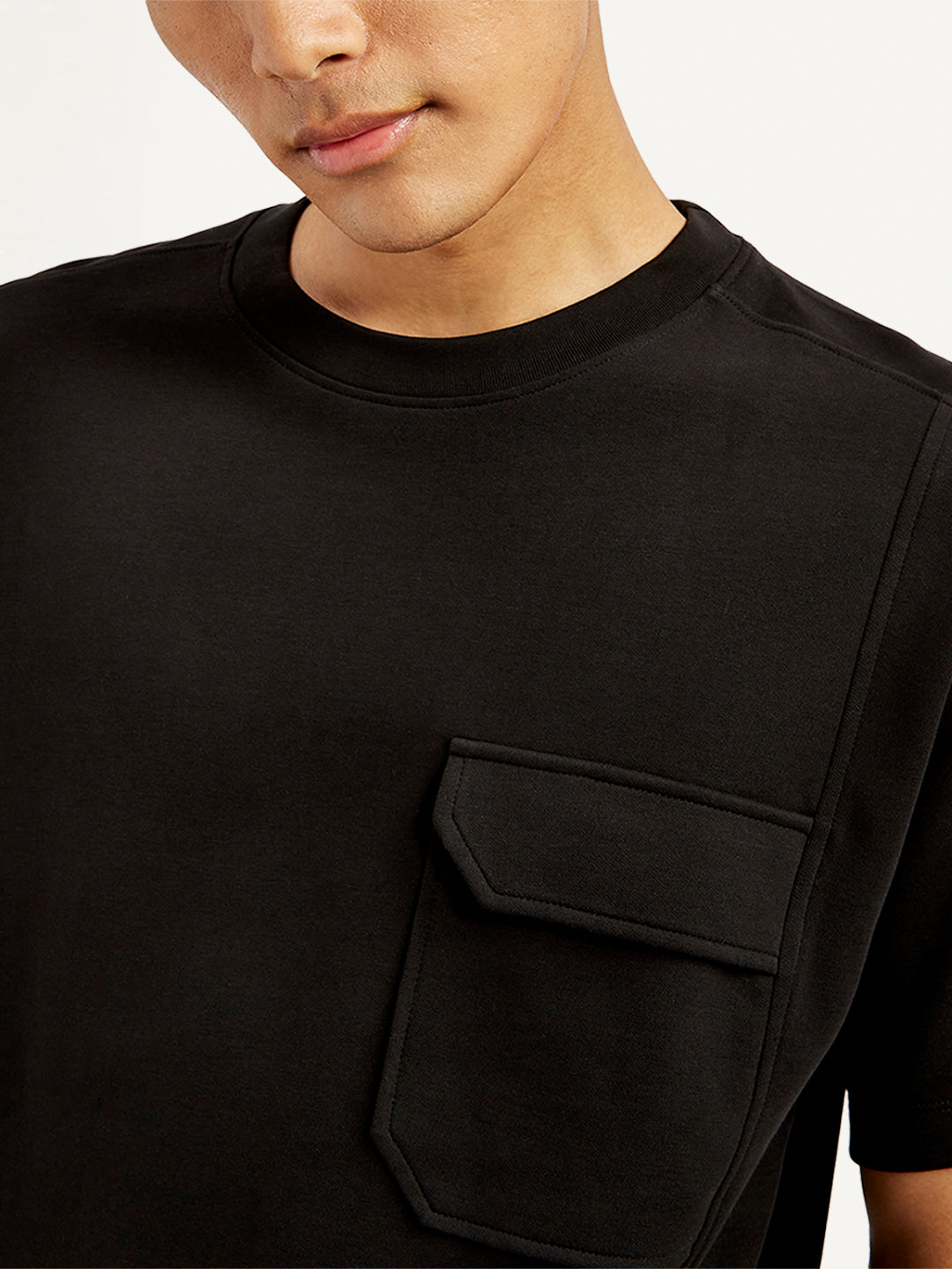 Men's Solid Crew Neck Utility T-Shirt - Detail View