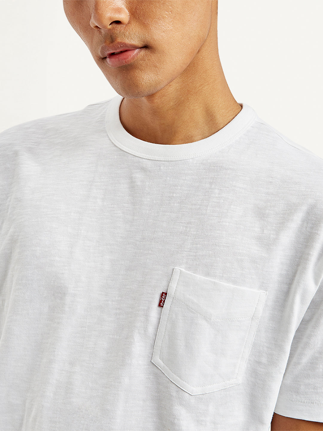 Men's Solid Slim Fit T-Shirt - Detail View