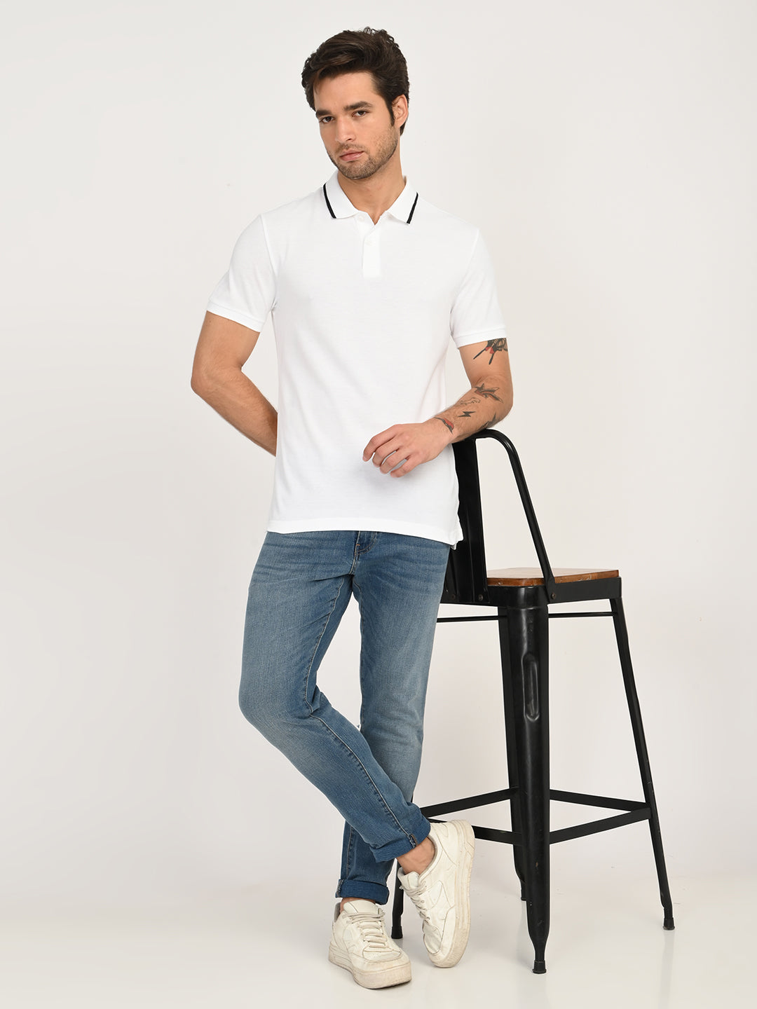 Men's Solid White Slim Fit Polo T-shirt