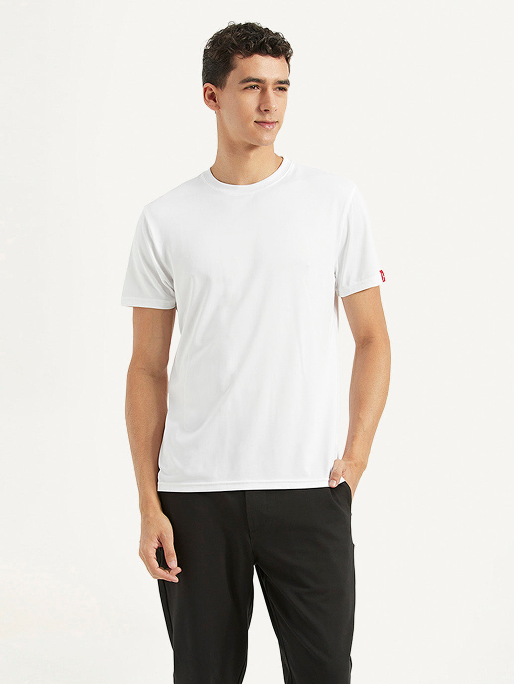 Men's Solid Slim Fit T-shirt - Front View