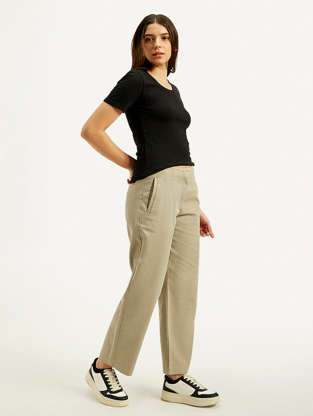 Women's 94 Mid Rise Khaki Baggy Fit Trousers - Side View