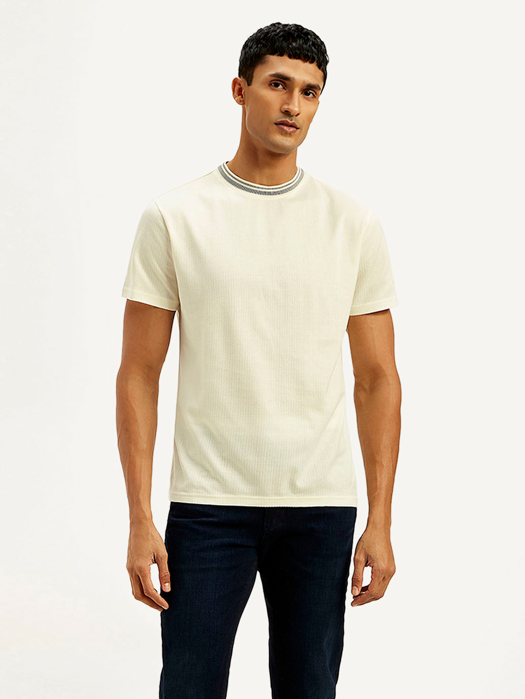 Men's Redloop Solid Slim Fit T-shirt - Front View