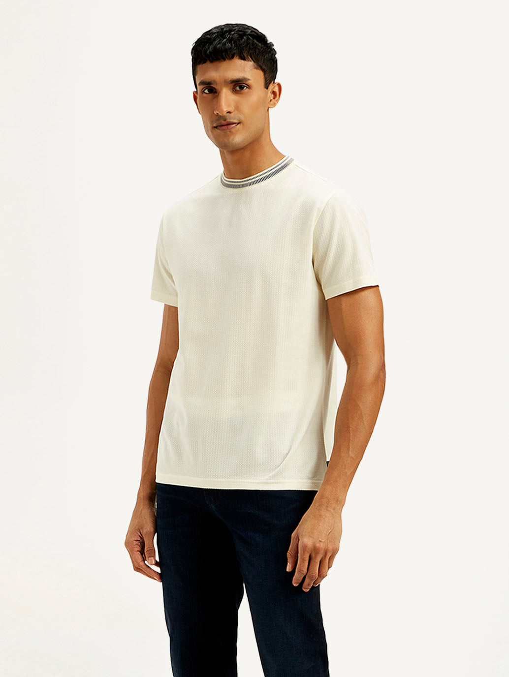Men's Redloop Solid Slim Fit T-shirt - Side View