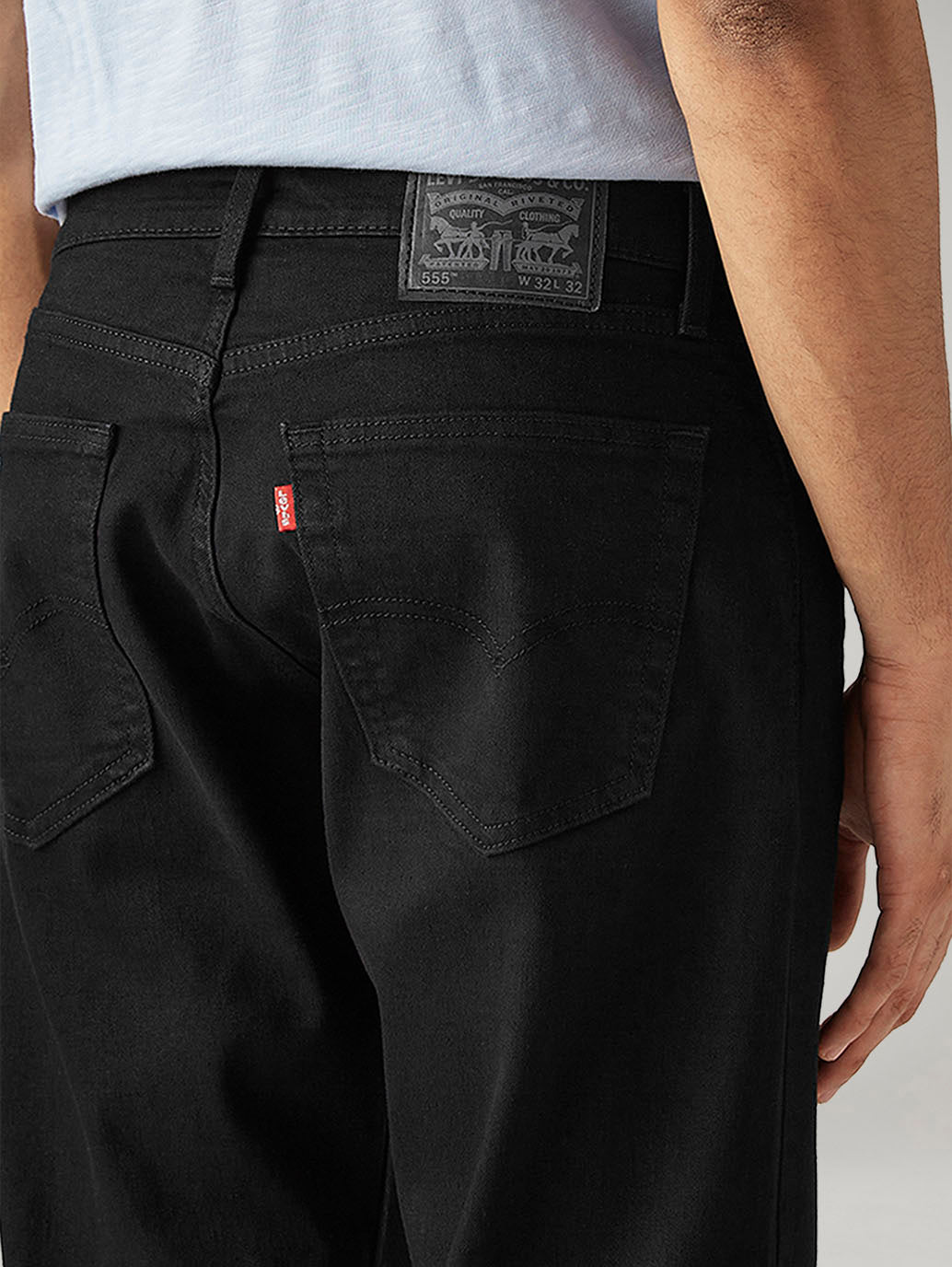 Men's 555 Black Relaxed Straight Fit Mid Rise Jeans - Detail View