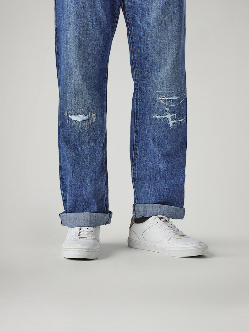 Men's 555 Blue Relaxed Straight Fit Mid Rise Selvedge Jeans - 20 View