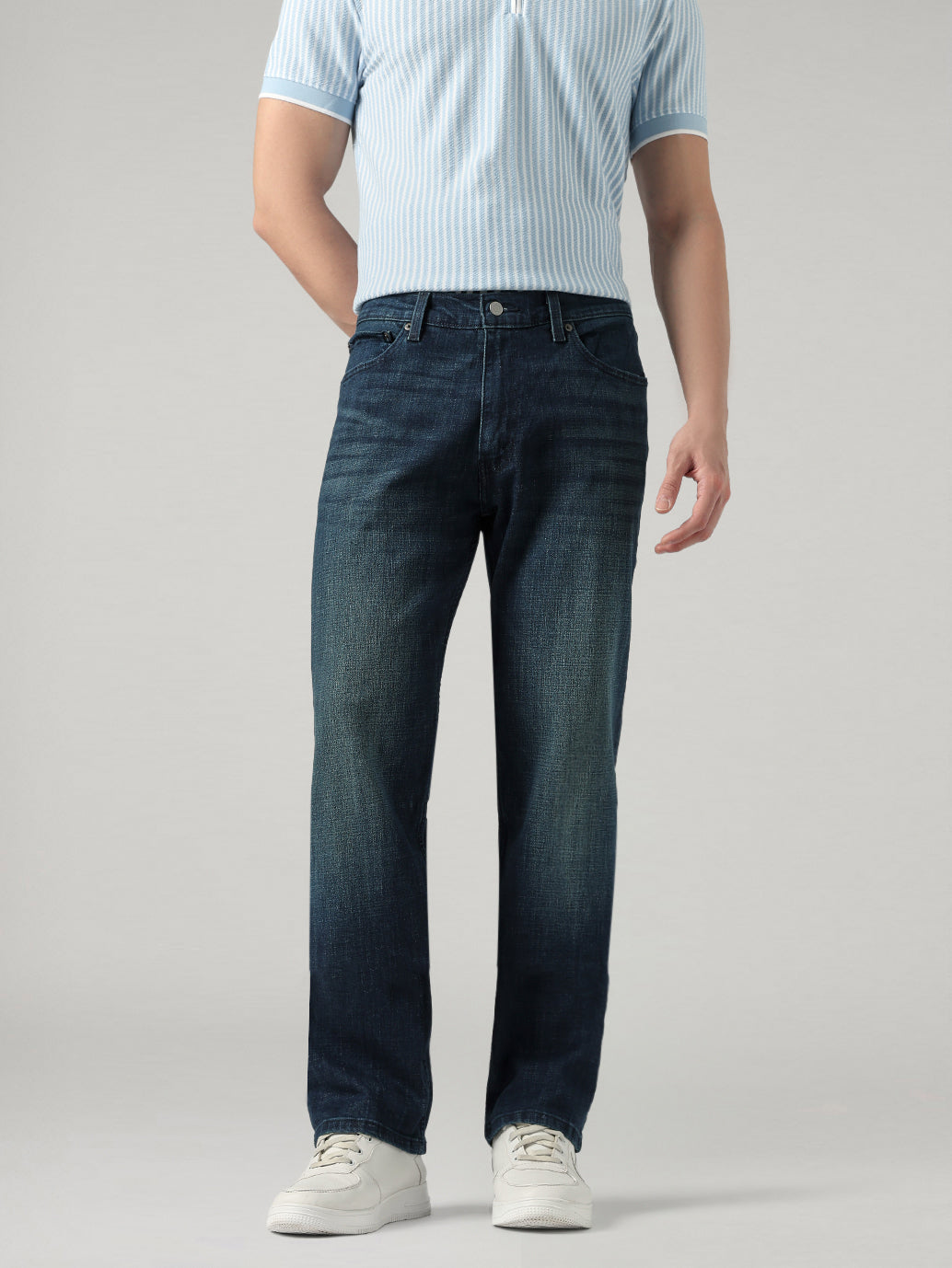 Men's 505 Blue Straight Fit Mid Rise Tinted Jeans - Front View