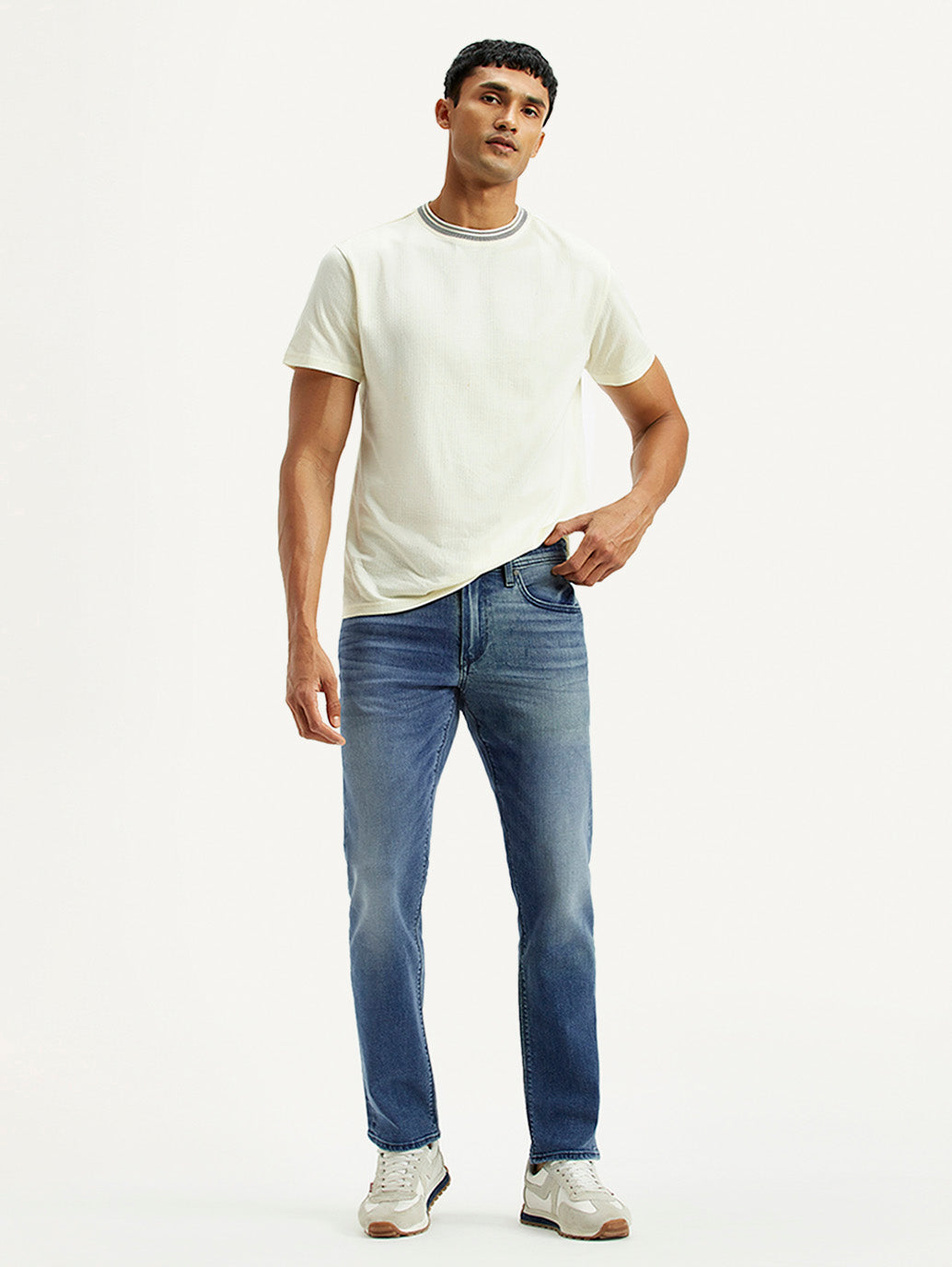 Men's Redloop 511 Dark Indigo Slim Fit Mid Rise Selvedge Jeans - Styleshot View