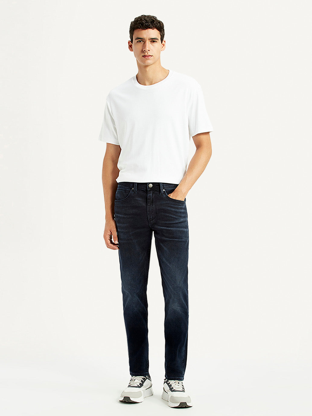 Men's Redloop 512 Dark Blue Slim Tapered Fit Mid Rise Jeans - Front View