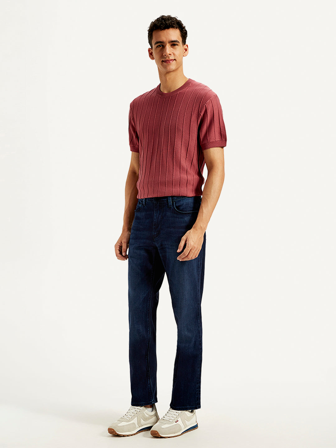 Men's Redloop 541 Athletic Tapered Fit Mid Rise Jeans - Side View