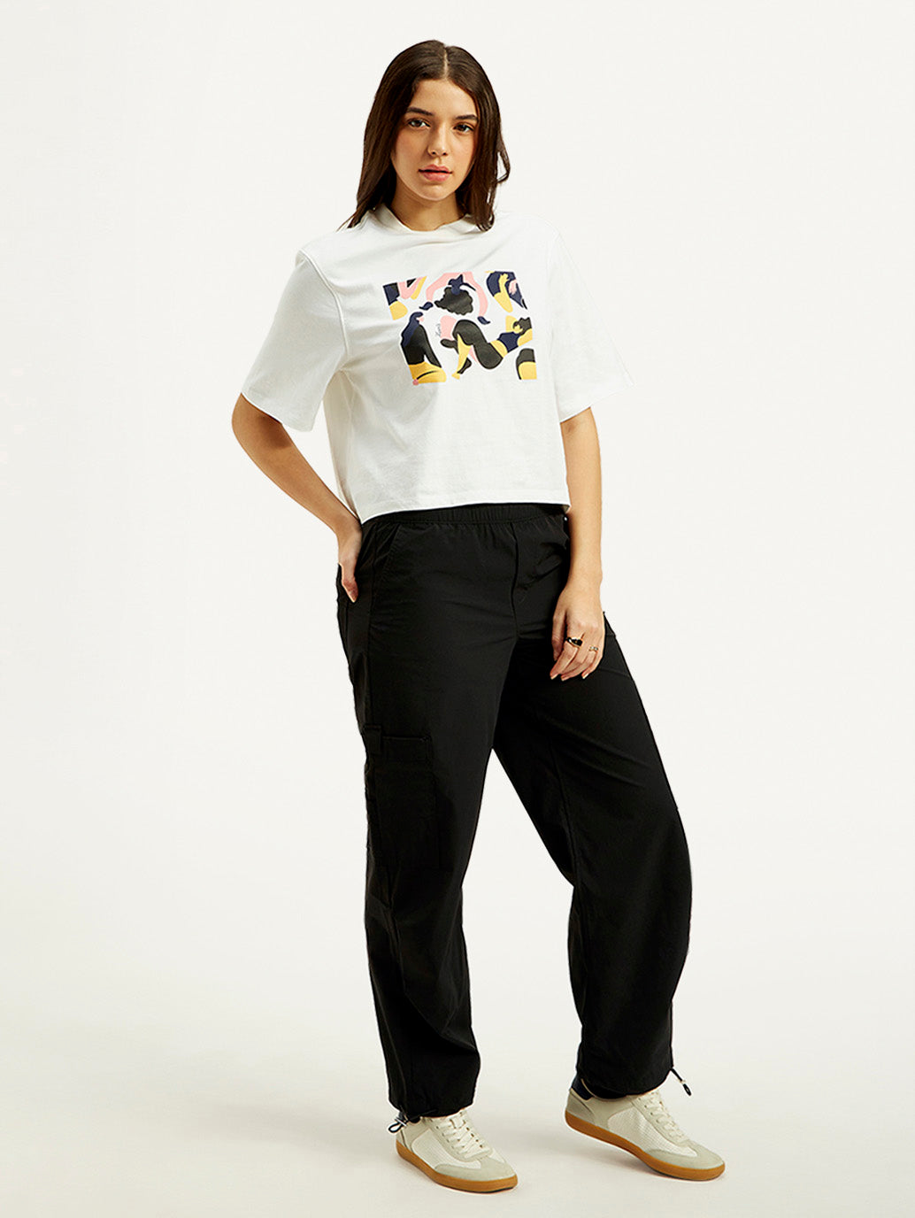 Women's Mid Rise Black Loose Fit Cargo Trousers - Front View