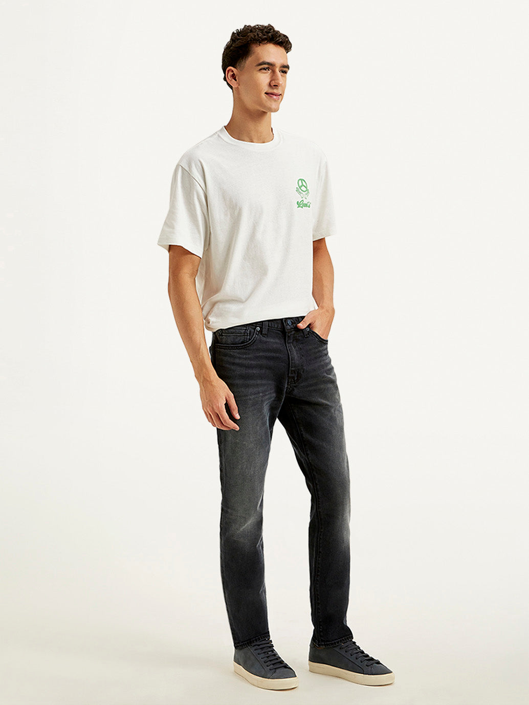 Men's 511 Black Slim Fit Mid Rise Jeans - Side View
