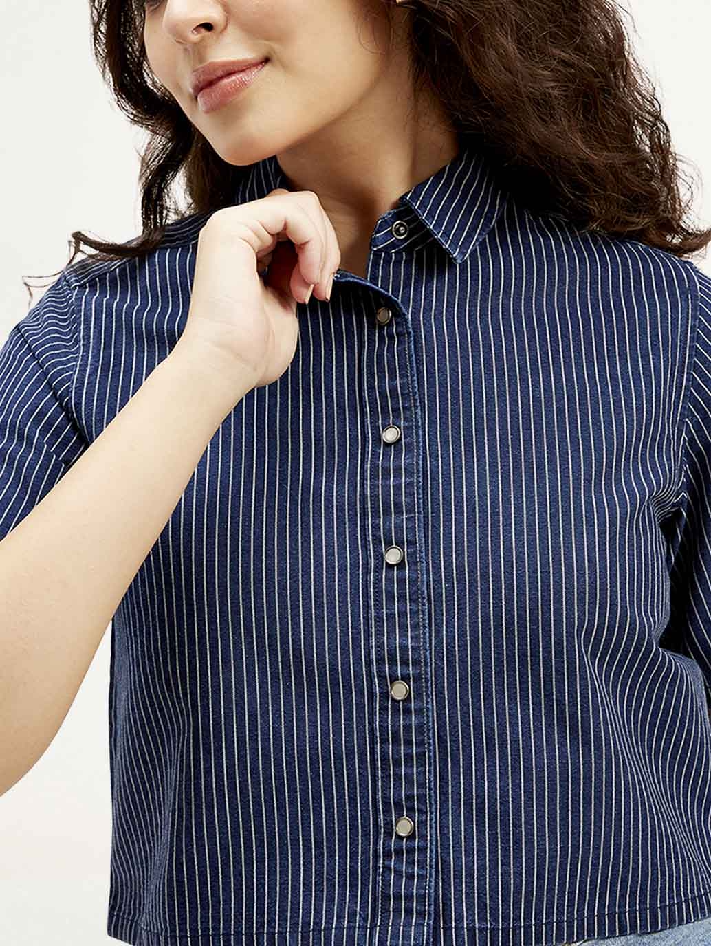 Women's Striped Spread Collar Shirt - Detail View