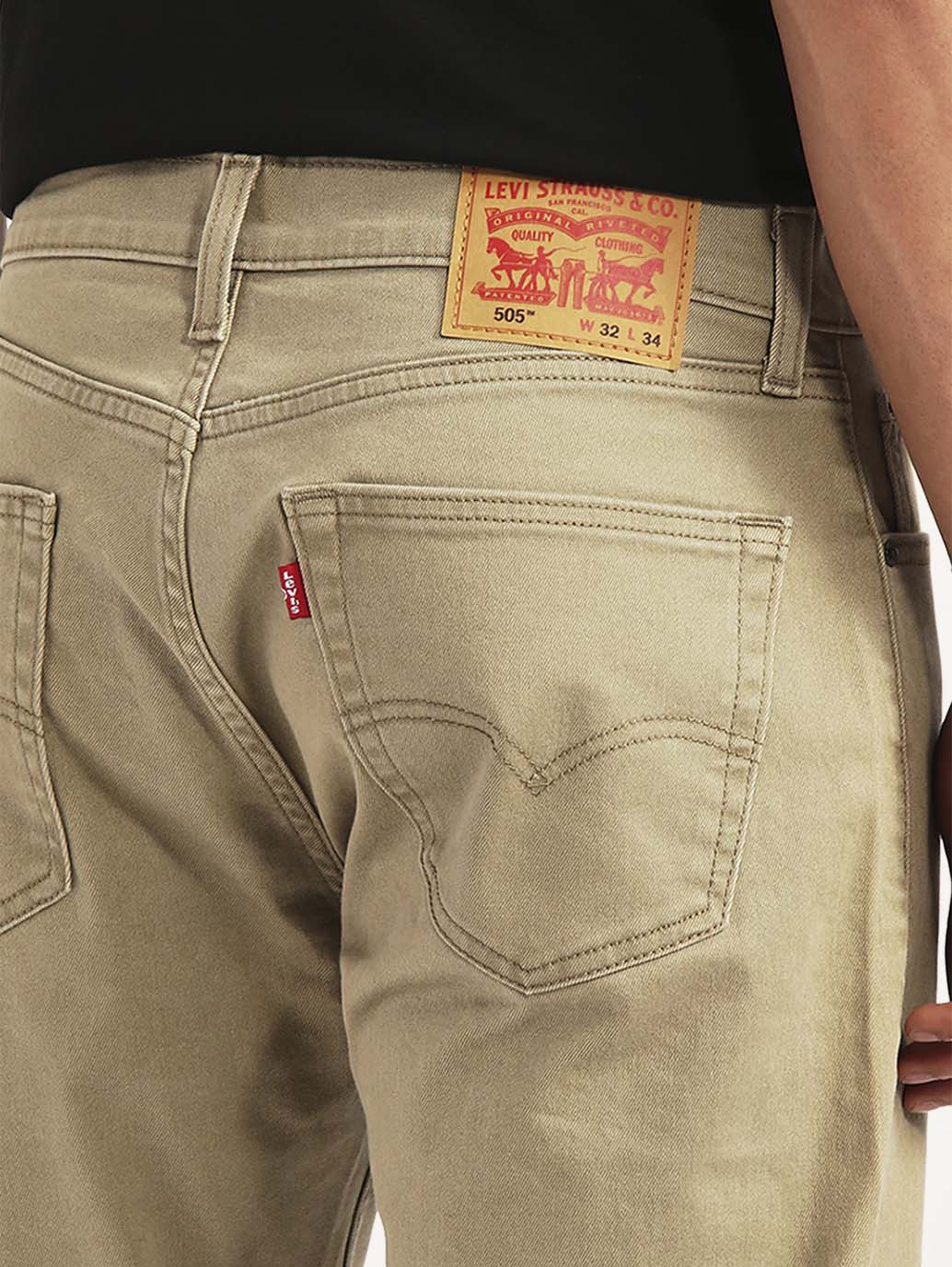 Men's 541 Khaki Athletic Tapered Fit Mid Rise Selvedge Chinos - Detail View