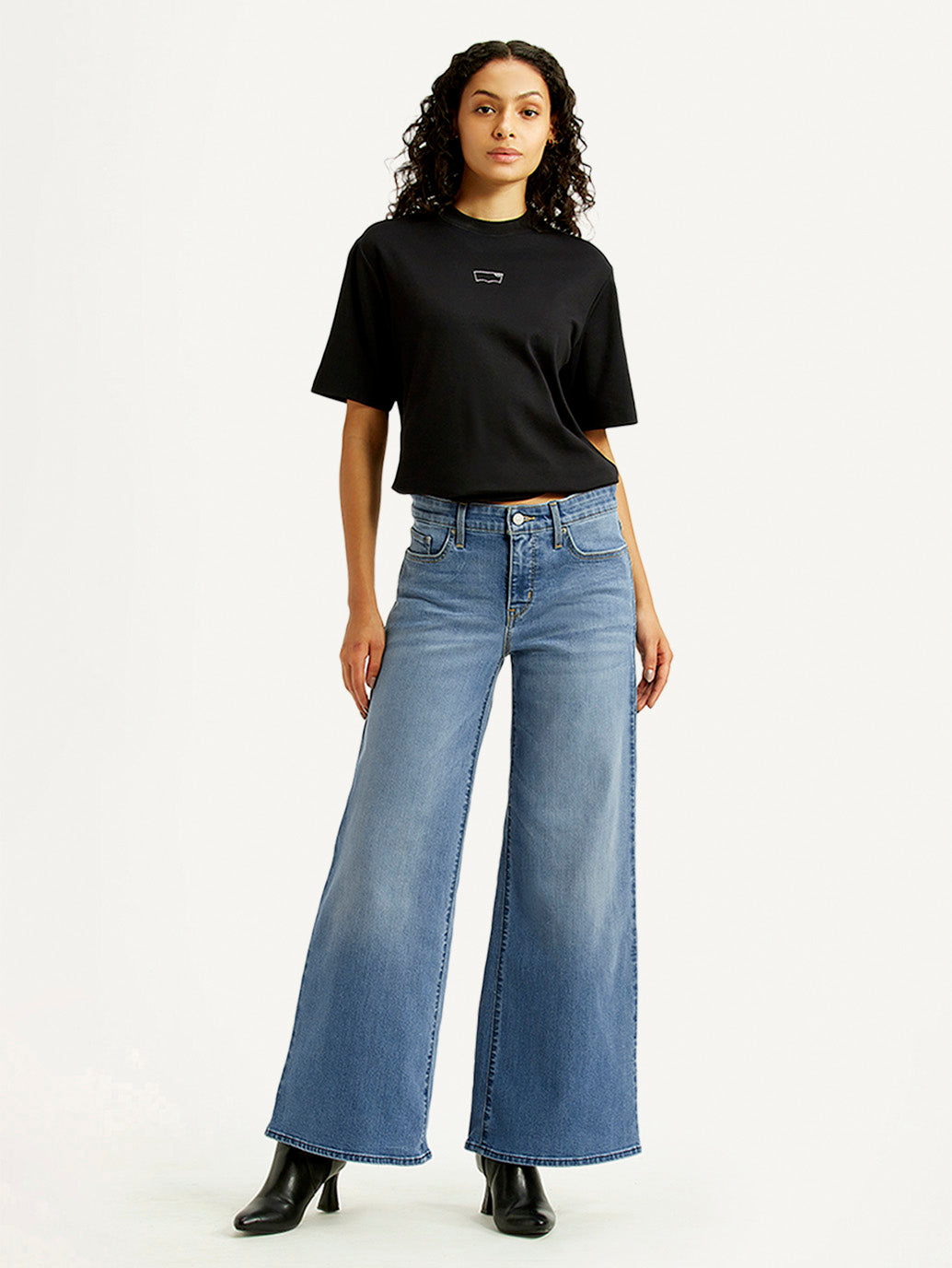 Women's 318 Med Indigo Shaping Wide Leg Fit Mid Rise Jeans - Front View