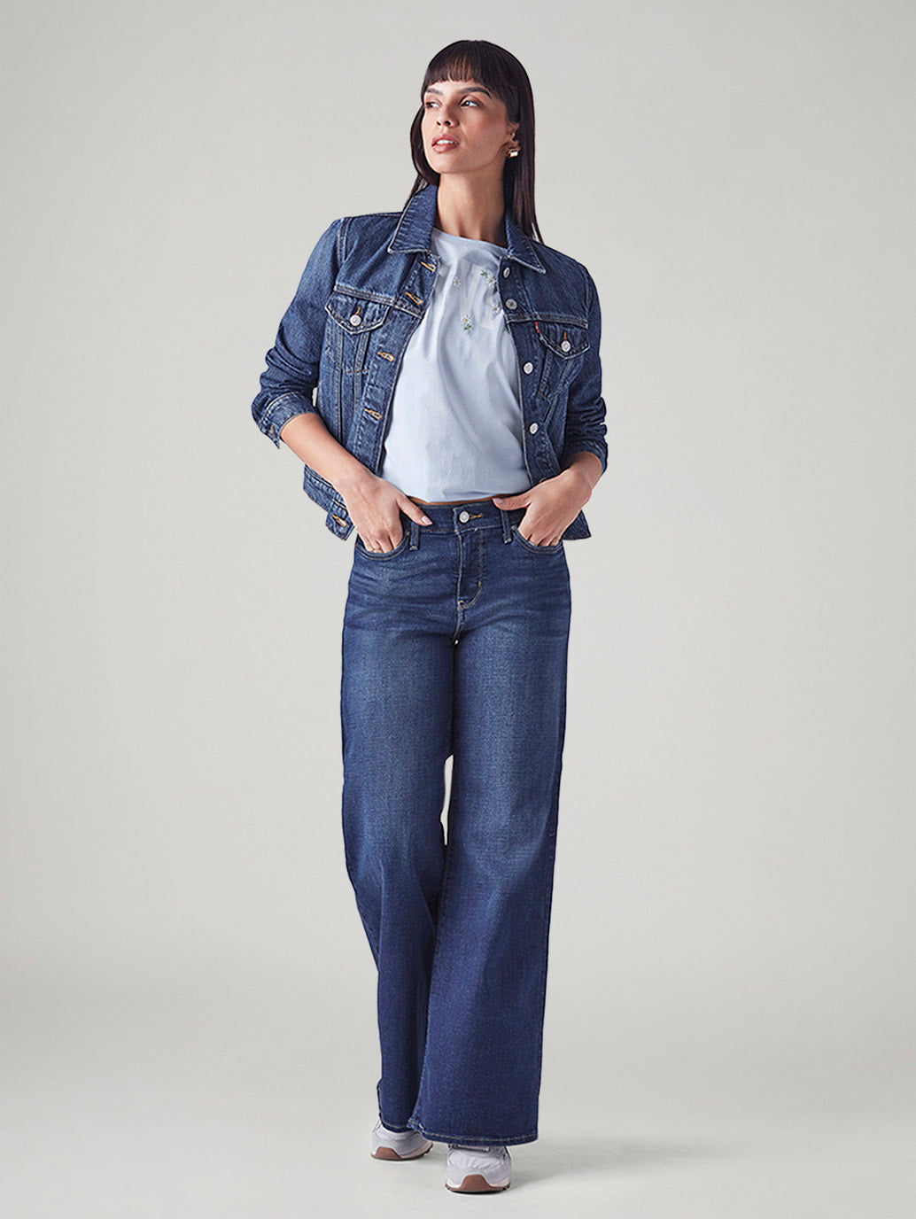 Women's 318 Blue Wide Leg Fit Mid Rise Jeans