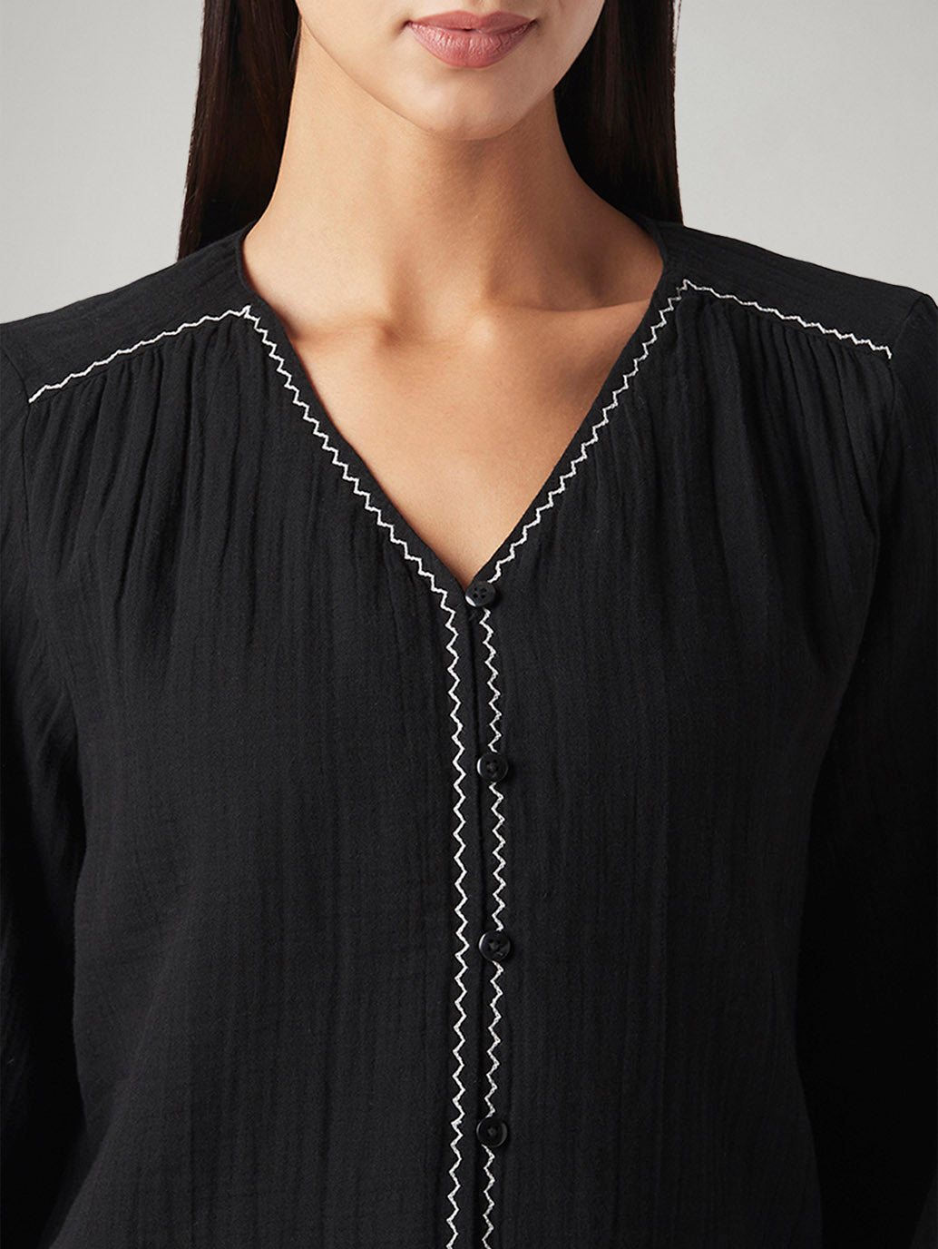 Women's Solid Regular Fit Top - Detail View